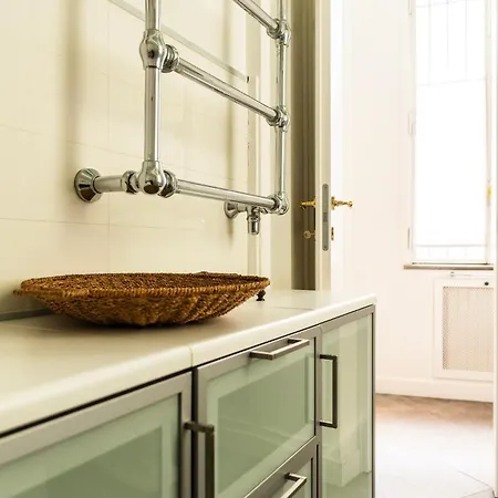 Apartment Youhosty - Charm Via Torino