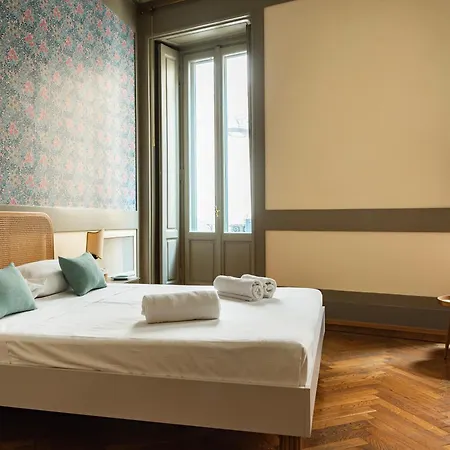 Youhosty - Charm Via Torino Milan