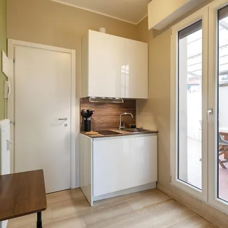 Appartement Luminoso Piano Alto Con Terrazzo - Mirable Pm *