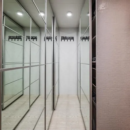 Apartment The Brick Nest - Navigli View *