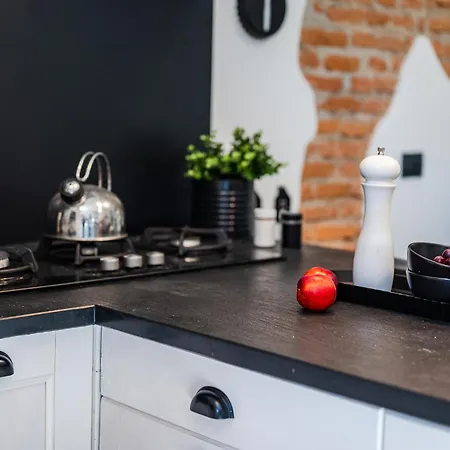 The Brick Nest - Navigli View Apartman Milánó