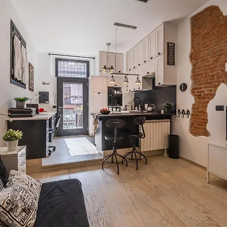 Apartment The Brick Nest - Navigli View *