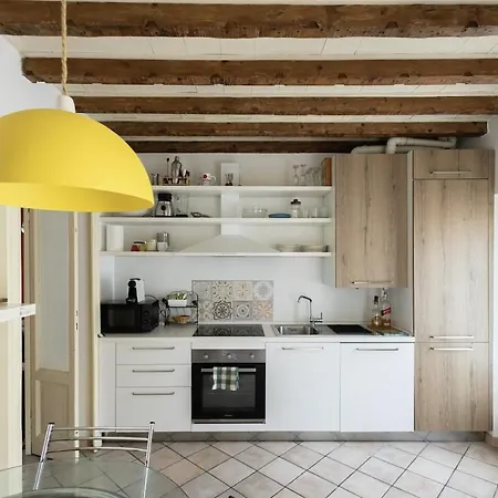 Apartment Elegant Naviglio Cool Area Large 5 Pax With Elevator Milan