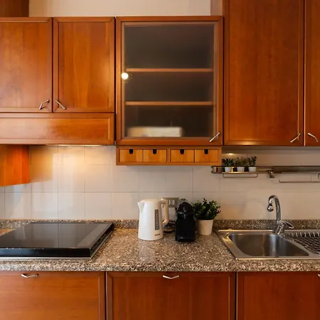 Apartment Simply Six