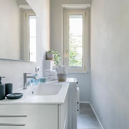 Easylife - - Mentana 8 S - Duomo *