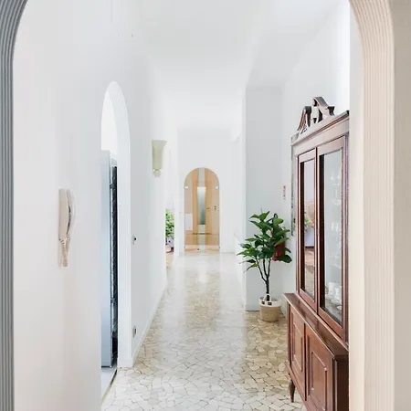 Easylife - - Mentana 8 S - Duomo Апартаменты Милан