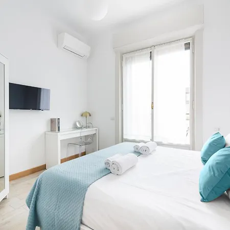 Apartament Easylife - Attico Di Lusso A Pochi Passi Dal Duomo Mediolan