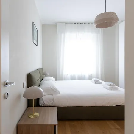 Apartman Luminoso Trilocale Certosa - Mirable Pm *