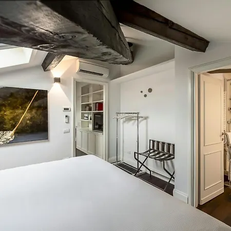 公寓 Readmyhostprofile! Luxury 4 Bedroom Penthouse Near Duomo *