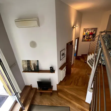 Artist S 80 Mq With Garden And Palm Tree Apartment