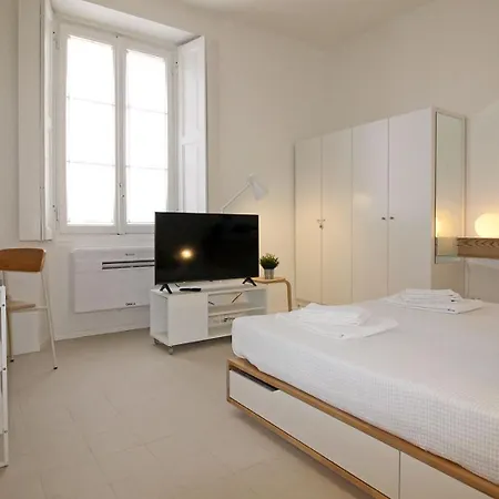 Apartman Sahi - Maroncelli 15 Milánó