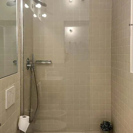 Sahi - Maroncelli 15 Apartman *