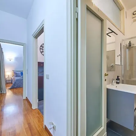 Apartment Eleganza E Design In Pieno Centro, 10min Dal Duomo