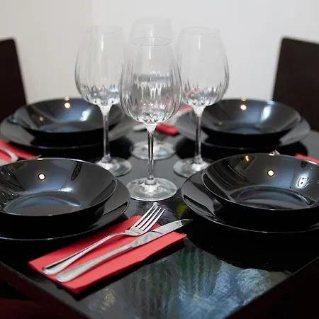 Eleganza E Design In Pieno Centro, 10min Dal Duomo