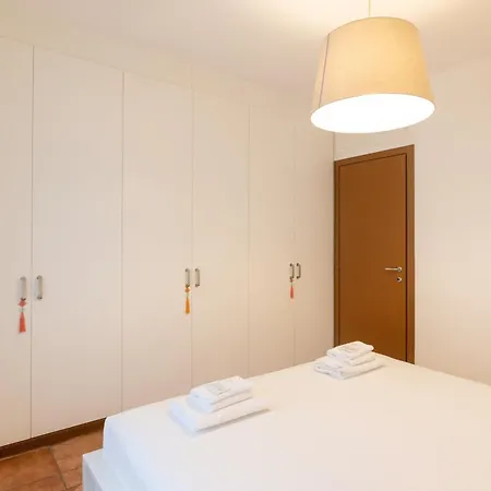 Bilocale Milanese Vicino Paolo Sarpi - Mirable Pm *