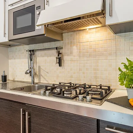 Deluxe & Elegant With Comfort And View *