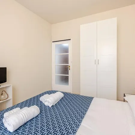 Bright And Modern 2 Double Bedrooms Bocconi * מילאנו