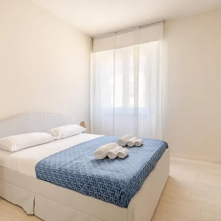 Bright And Modern 2 Double Bedrooms Bocconi Daire *