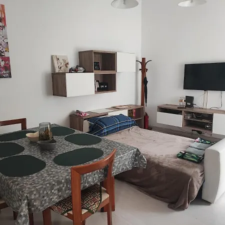 Apartmán Spaziourbano, Comfort And Convenience In The Suburbs *