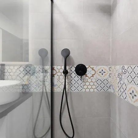 Apartment Elegant Junior Ac & Fast Wi-fi *