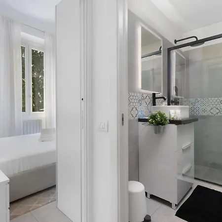 Elegant Junior Ac & Fast Wi-fi