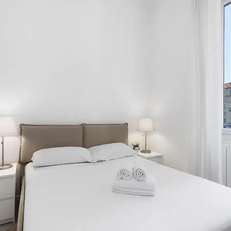 Elegant Junior Ac & Fast Wi-fi Apartament
