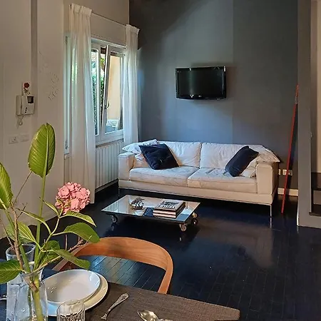 Apartment Elegant Stylish House With Garden & Ac