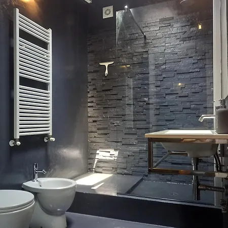 Elegant Stylish House With Garden & Ac Apartment *