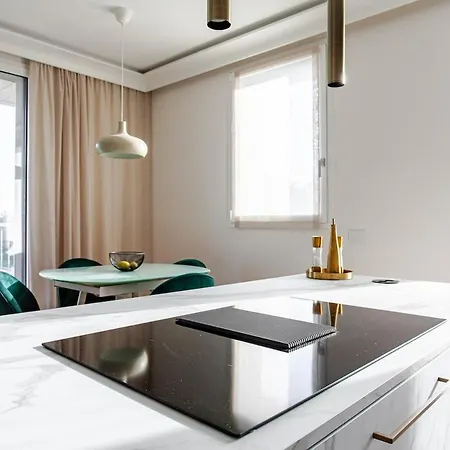 Attico San Siro, Life, Mico With Wifi E Garage Apartment *