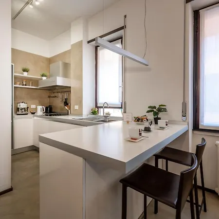 Duomo Heart- 7sundays Milano