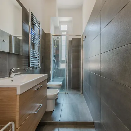 Apartamento Easytopstay - Smart & Cozy Bocconi Milán