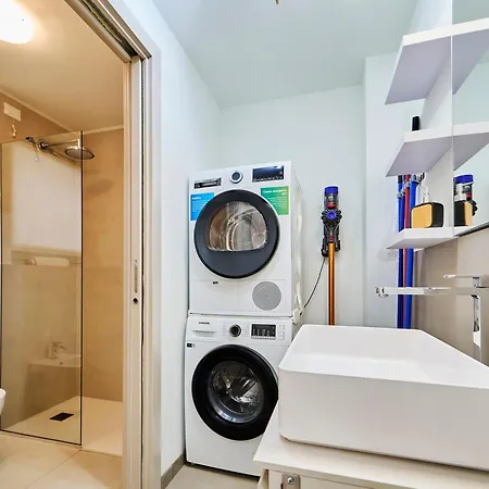 Design Loft With Private Garden - Portello Милан