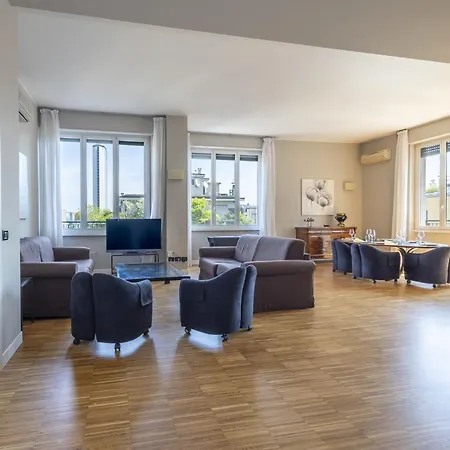 Repubblica View By Interhome *