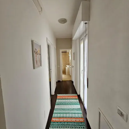 Sempione Red&silver Appartement *