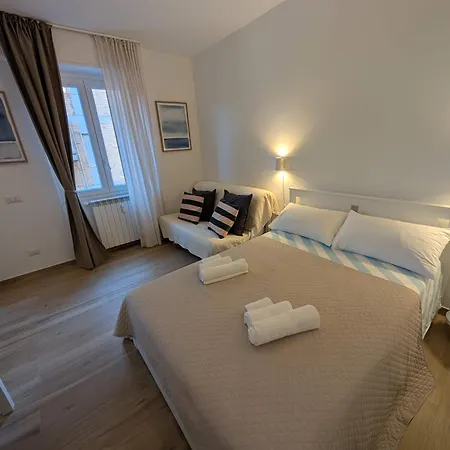 Apartman Loreto 15 Mins From Duomo - M1 Rovereto