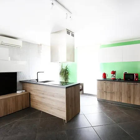 Evasione Sul Naviglio * מילאנו