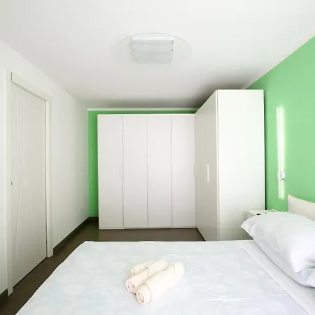 Evasione Sul Naviglio ميلان