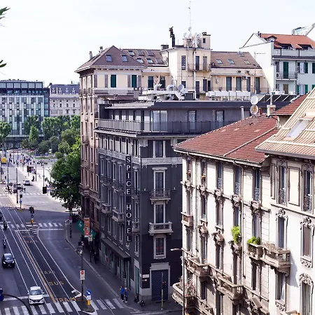 Attico Con Terrazzo - - Duomo 10 Min ميلان