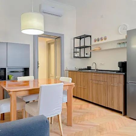 Apartamento Bligny Living One - 15 Min Dal Duomo Milão