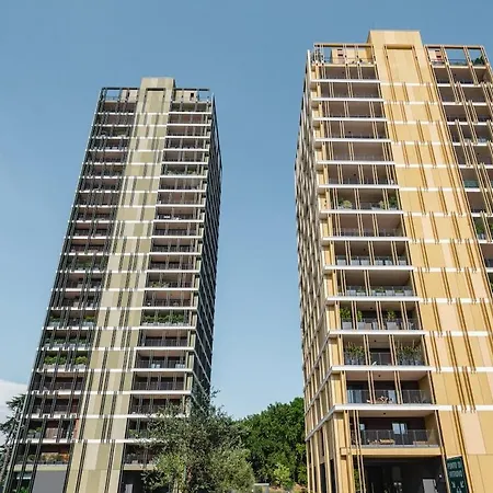 Park Towers 17 - Design - Large Terrace - Ac