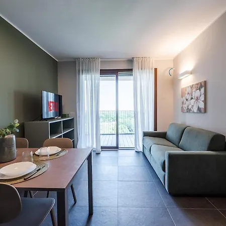 Park Towers 15 - Design - Large Terrace - Ac * Milano