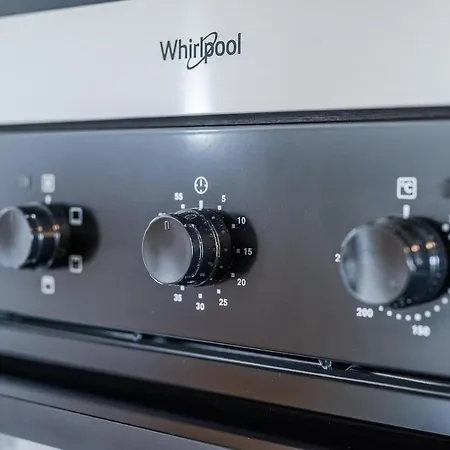 Park Towers 15 - Design - Large Terrace - Ac * Milano