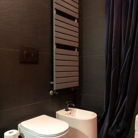 Lussuoso Attico Con Terrazza, Vicino Metro, Duomo, Fondazione Prada Apartament Mediolan