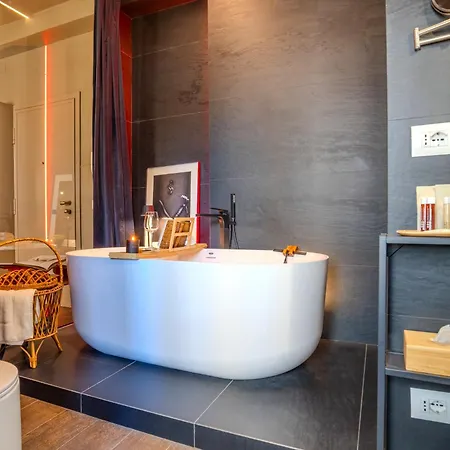 Lussuoso Attico Con Terrazza, Vicino Metro, Duomo, Fondazione Prada Apartament *