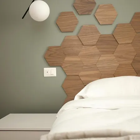 Hostmate - - Imperia's Nest - Romolo Iulm