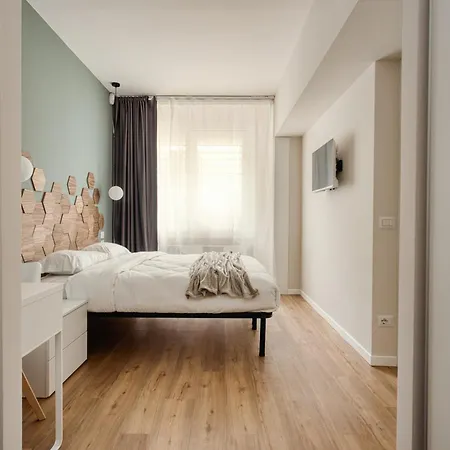 公寓 Hostmate - - Imperia's Nest - Romolo Iulm 米兰