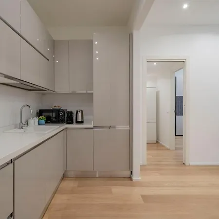 Duomo New In District Missori Comfort * Milán