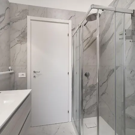 Lambrate - 200 Meters From The Station *