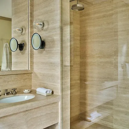 Maison Senato - Luxury Serviced شقة ميلان