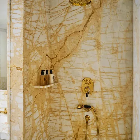 Maison Senato - Luxury Serviced شقة *